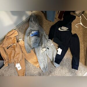 Three 4t Nike outfit for kids